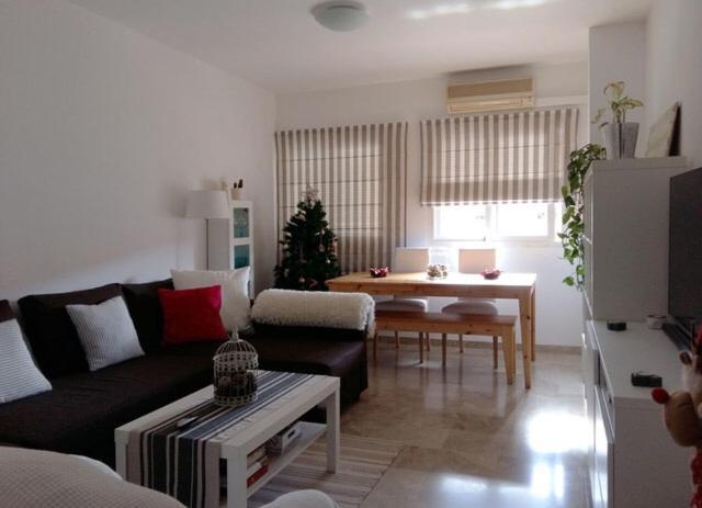 Malaga Habitacion En Apartamento Carlos Haya エクステリア 写真
